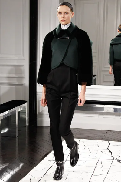Look 3